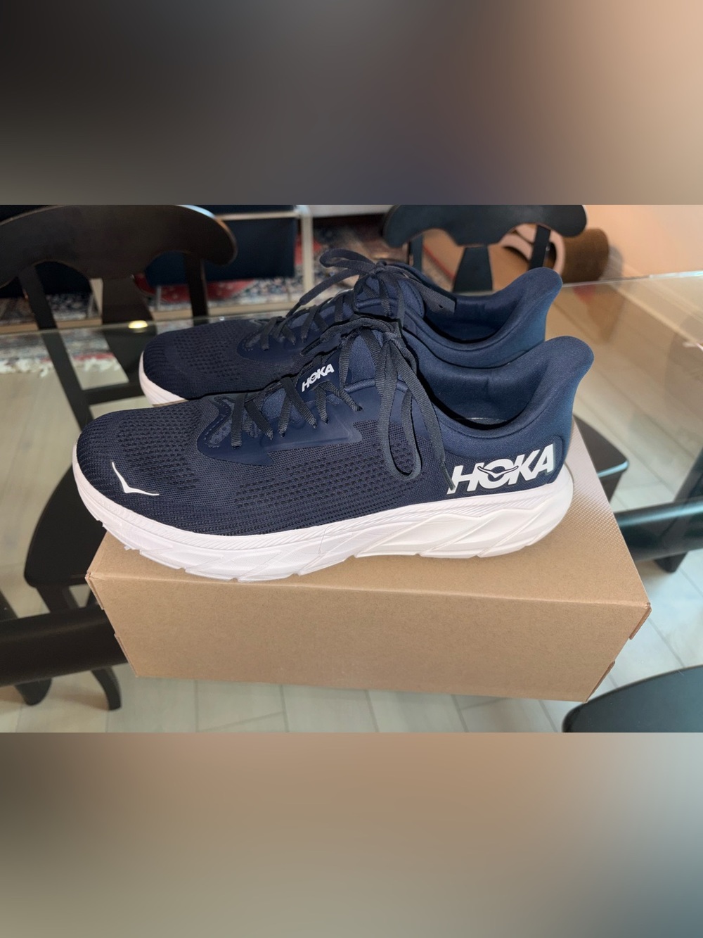 Hoka Arahi 7 Navy / Outerspace White Running Shoes